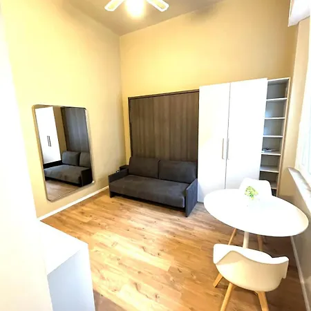 Casa * Виареджо